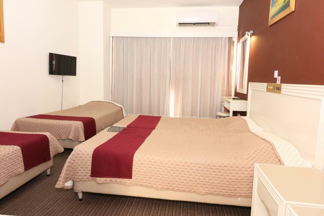 Kings Annex Aparthotel Пафос Екстериор снимка